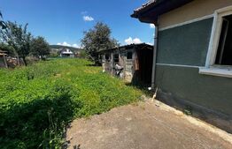 Casă individuală, 74 mp, teren 935 mp, zona Sâncraiu de Mureș