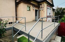 Apartament 2 camere, 74 mp, renovabil, zona Ultracentral