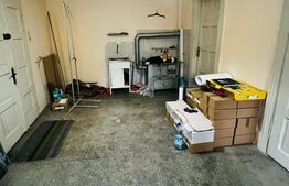 Apartament 2 camere, 74 mp, renovabil, zona Ultracentral