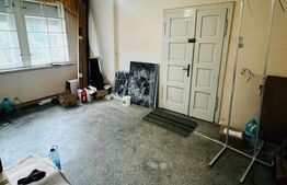 Apartament 2 camere, 74 mp, renovabil, zona Ultracentral