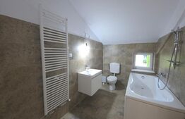 Casă de vânzare, 281 mp, zona Corunca
