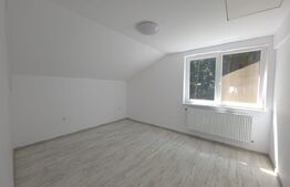 Casă de vânzare, 281 mp, zona Corunca
