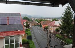 Casă de vânzare, 170 mp, zona Reghin