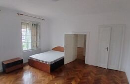 Casă de vânzare, 170 mp, zona Reghin