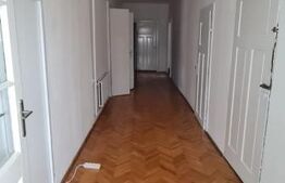 Casă de vânzare, 170 mp, zona Reghin