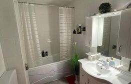 Apartament 3 camere, 88 mp, zona Reghin