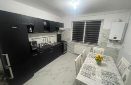 Apartament 3 camere, 88 mp, zona Reghin