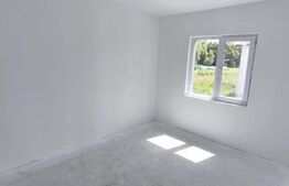 Casa de vacanta, 60 mp, zona Suseni