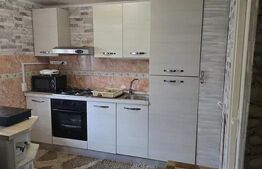 Casă 70 mp, teren 1.400 mp și anexă 100 mp, zona Fărăgău 