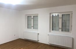 Casă 187 mp, teren 4500 mp, zona Chetani 