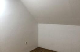 Casă 187 mp, teren 4500 mp, zona Chetani 