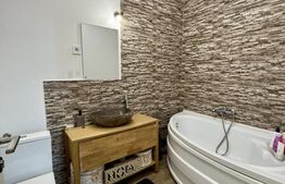 Apartament 3 camere, 81 mp, etaj 1, loc de parcare - zona Unirii