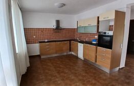 Vilă de vânzare, 300 mp, zona Livezeni