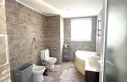 Apartament de vanzare, 140 mp, zona Ultracentral
