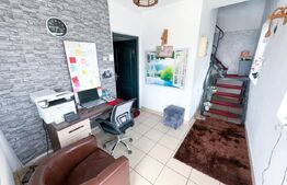 Casă și spațiu comercial de vânzare, 350 mp, zona Târnăveni