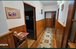 Apartament cu 3 camere de vânzare – Pandurilor | Etaj intermediar , 65 mp