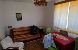 Casă de vânzare!