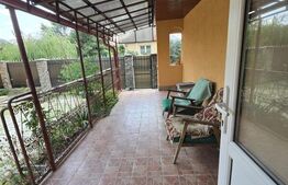 Casă cu două corpuri, 63 mp, zona Chinari