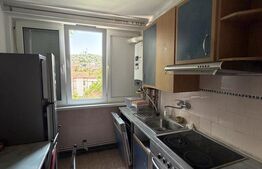Apartament cu 3 camere de vânzare, în Cornișa, lângă UMFST