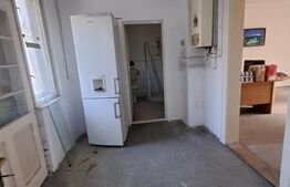 DE VÂNZARE – SPAȚIU CU POTENȚIAL  / COMERCIAL  CURTE COMUNA | STR. PREDEAL 