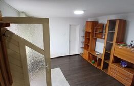 Casă de vânzare, 184 mp, zona Reghin