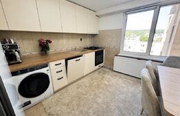 Apartament cu 4 camere, 78 mp, zona Corina-Tudor
