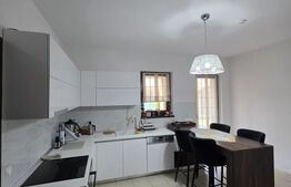 Vila de lux cu 380mp utili in Reghin 