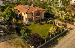 Vila de lux cu 380mp utili in Reghin 