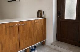 Casa de vanzare, 500 mp, zona Reghin