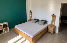 Casa de vanzare, 500 mp, zona Reghin