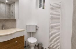 Casa de vanzare, 500 mp, zona Reghin