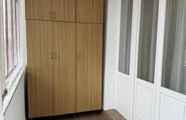 Apartament de vanzare, 58 mp, zona Semicentala