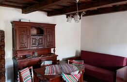 Casă de vânzare, 85 mp, teren 2.200 mp, zona Tâmpa - Mures