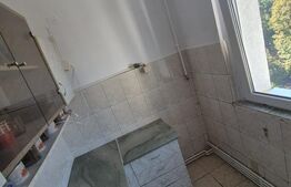 Apartament cu 3 camere de vânzare în Dâmbu Pietros – Str. Măgurei , 44 mp