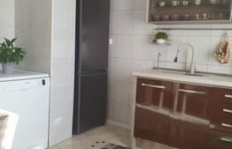 Apartament de vanzare - 4 camere - Zona Tudor 