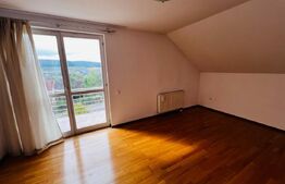 Casă cu teren 720 mp, Livezeni