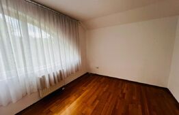 Casă cu teren 720 mp, Livezeni