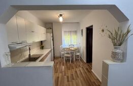 Apartament cu 3 camere, 76.60 mp, zona Centrala - Gurghiu