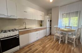 Apartament cu 3 camere, 76.60 mp, zona Centrala - Gurghiu