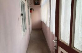 Casă de vânzare în Târnăveni – zonă centrală, acces direct din strada principală