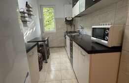 Apartament 4 camere, 78 mp, zona Cornișa 