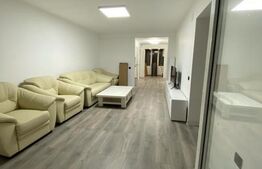Apartament cu 4 camere, 78 mp, zona Cornișa