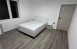 Apartament cu 4 camere, 78 mp, zona Cornișa