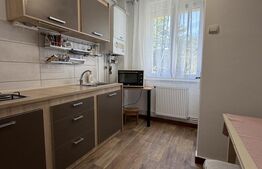 Apartament cu 2 camere, 48 mp, zona Cornisa 
