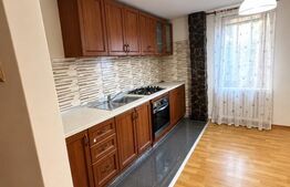 Apartament 3 camere, 90 mp, zona Centrala – Reghin