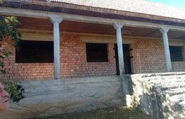 Casa de vanzare, 360 mp, comuna Craciunesti