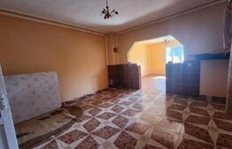 Casa de vanzare, 140 mp, teren 600 mp, zona Sangeorgiu de Mures