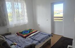 Casa tip duplex, 110 mp, teren 700 mp, zona Santana de Mures
