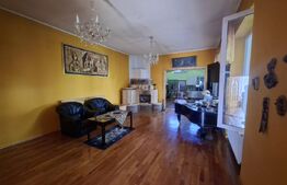 Casa de vanzare, 350 mp, zona Danes 