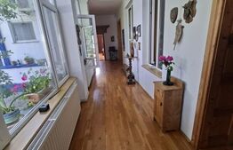 Casa de vanzare, 350 mp, zona Danes 